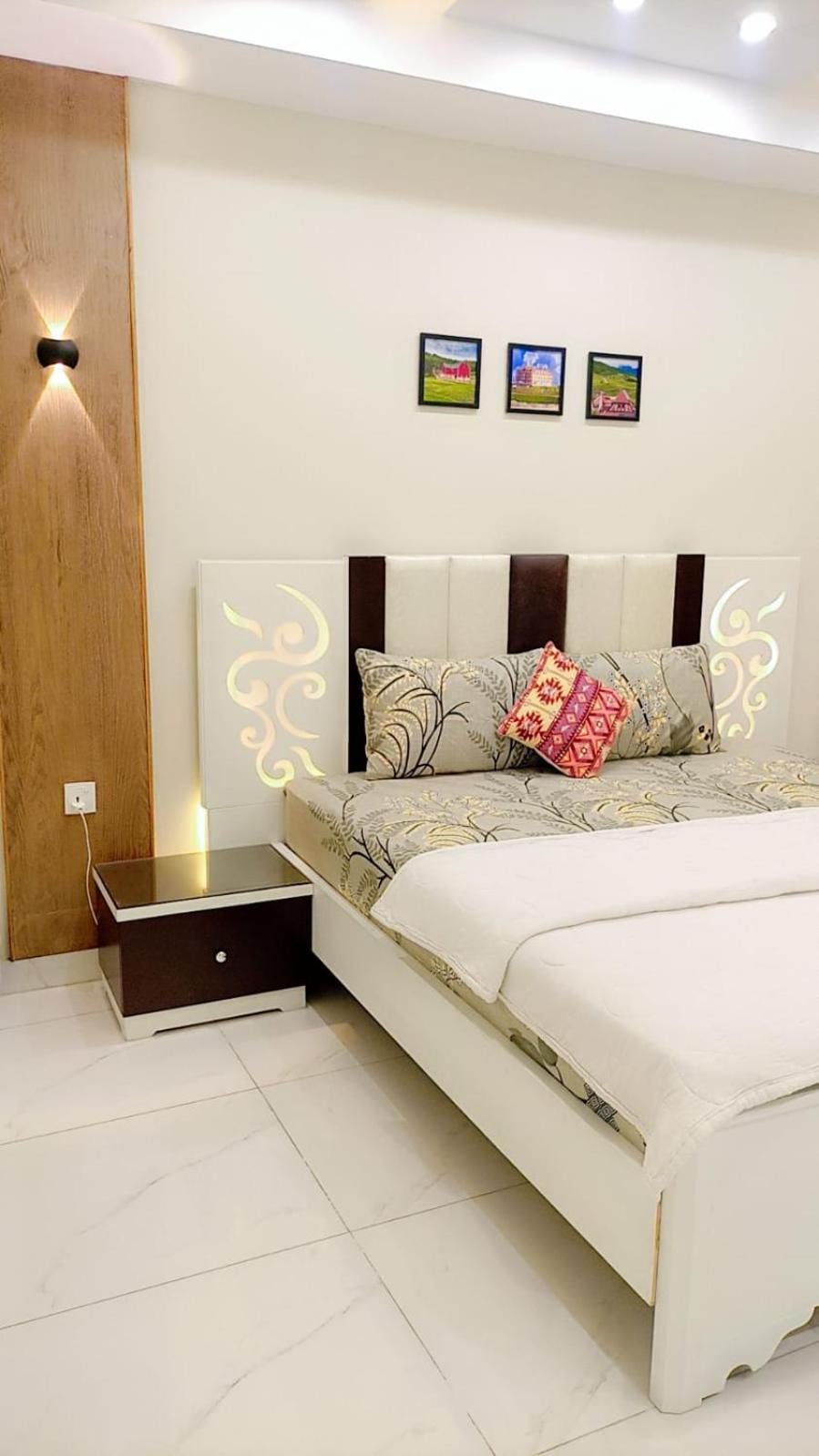 Royal Galaxy Hotel & Residence - Near Islamabad International Airport & Motorway エクステリア 写真
