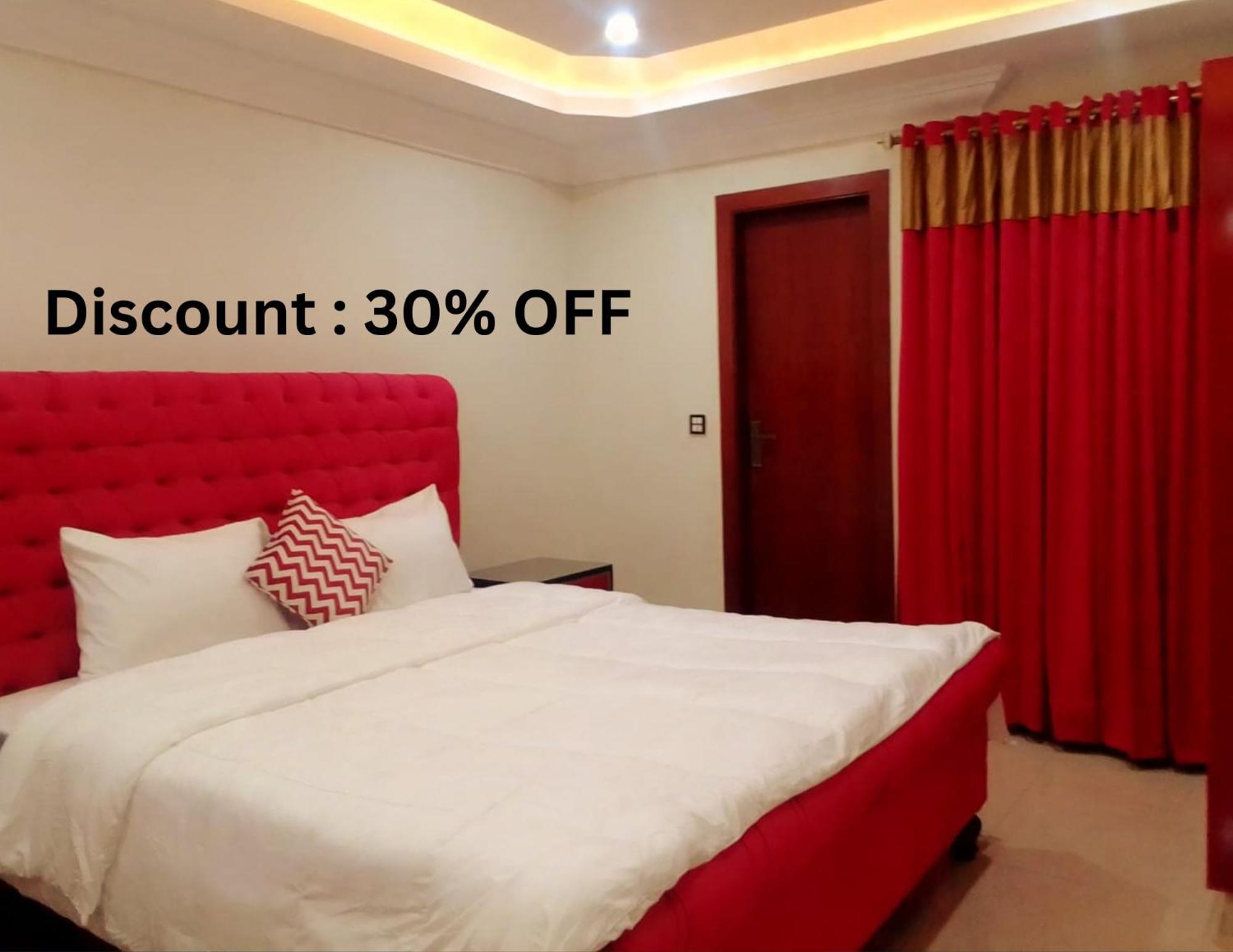 Royal Galaxy Hotel & Residence - Near Islamabad International Airport & Motorway エクステリア 写真